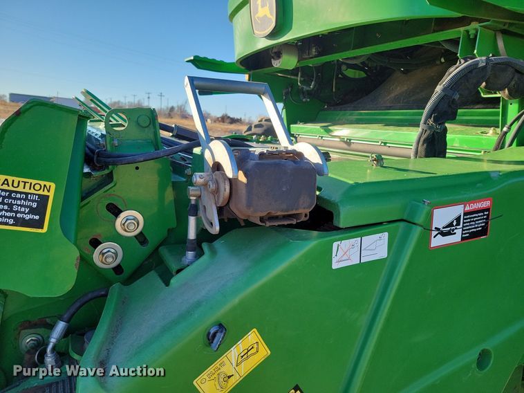 image for item LG9463 2009 John Deere 9770 STS  combine