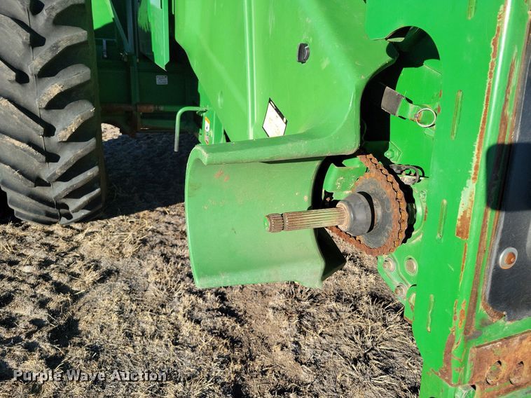 image for item LG9463 2009 John Deere 9770 STS  combine