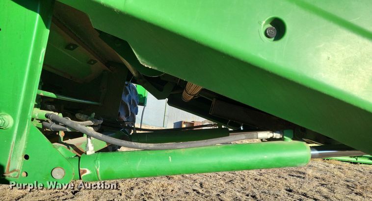 image for item LG9463 2009 John Deere 9770 STS  combine