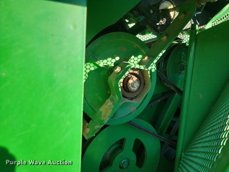 image for item LG9463 2009 John Deere 9770 STS  combine