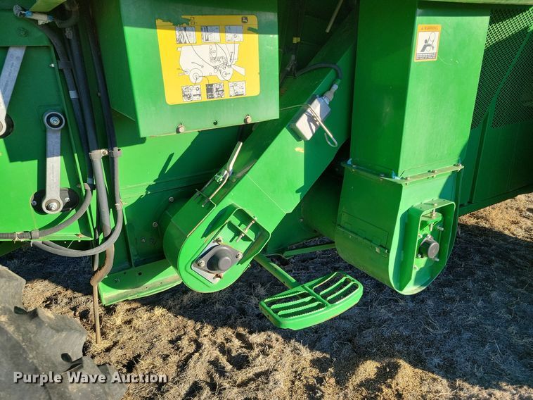 image for item LG9463 2009 John Deere 9770 STS  combine