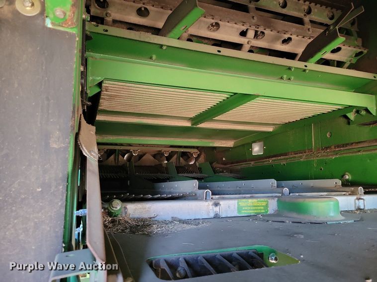 image for item LG9463 2009 John Deere 9770 STS  combine