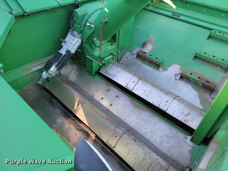 image for item LG9463 2009 John Deere 9770 STS  combine