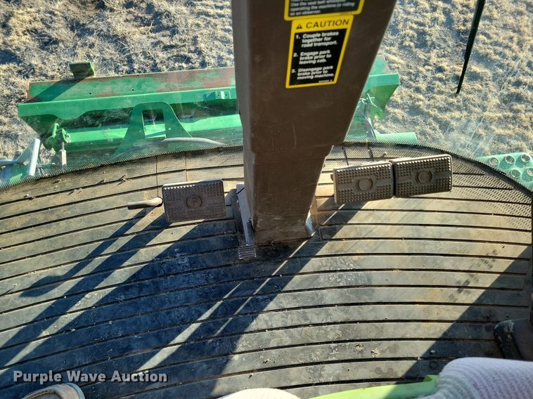 image for item LG9463 2009 John Deere 9770 STS  combine