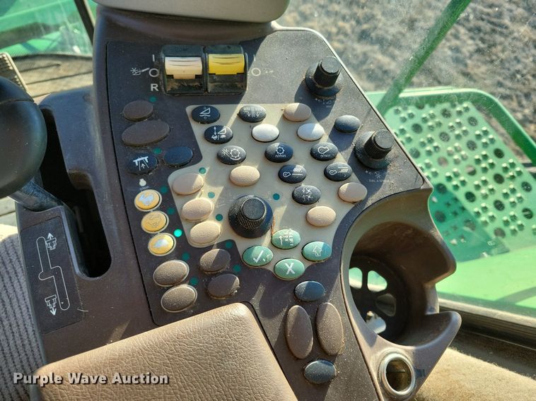 image for item LG9463 2009 John Deere 9770 STS  combine