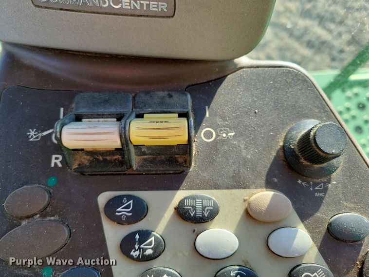 image for item LG9463 2009 John Deere 9770 STS  combine