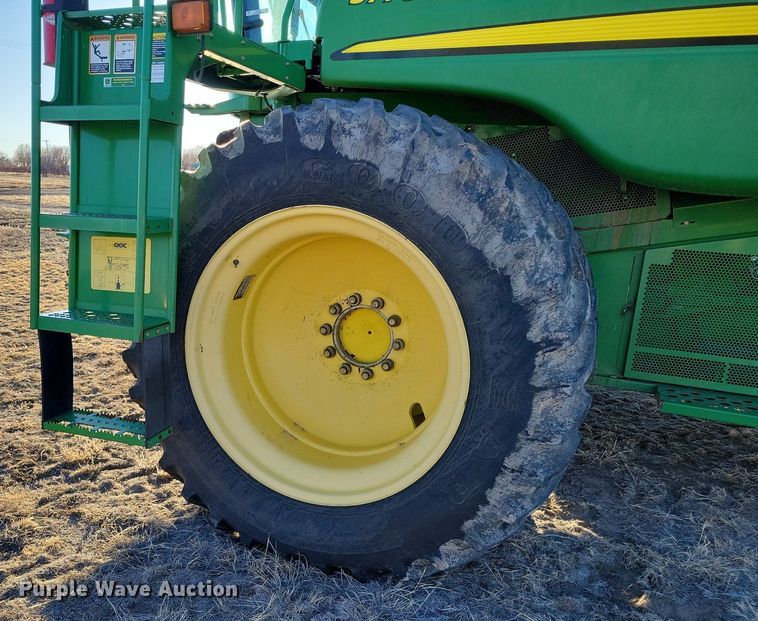 image for item LG9463 2009 John Deere 9770 STS  combine