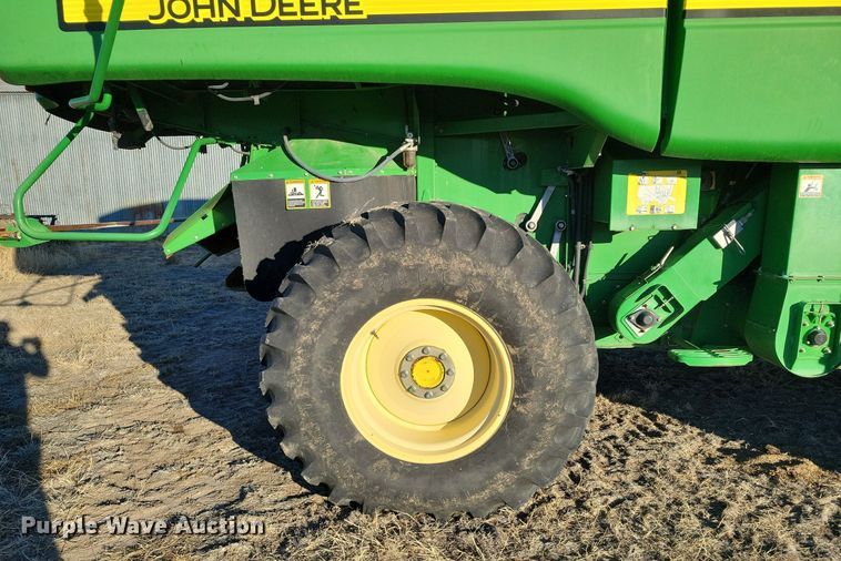 image for item LG9463 2009 John Deere 9770 STS  combine