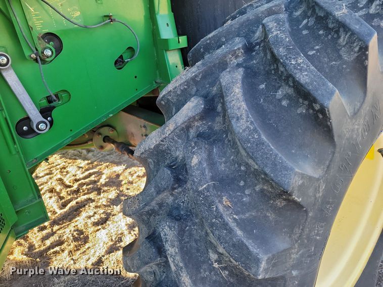 image for item LG9463 2009 John Deere 9770 STS  combine