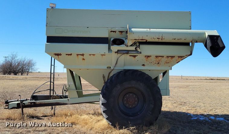 image for item LG9465 Orthman 608-000  grain cart