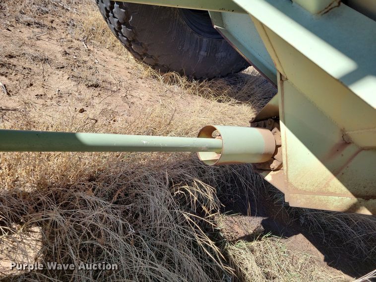 image for item LG9465 Orthman 608-000  grain cart