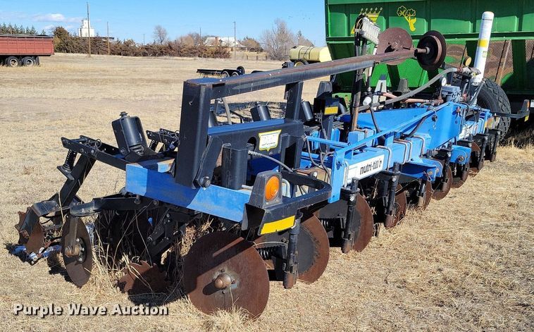 image for item LG9466 DMI 5310  strip-till