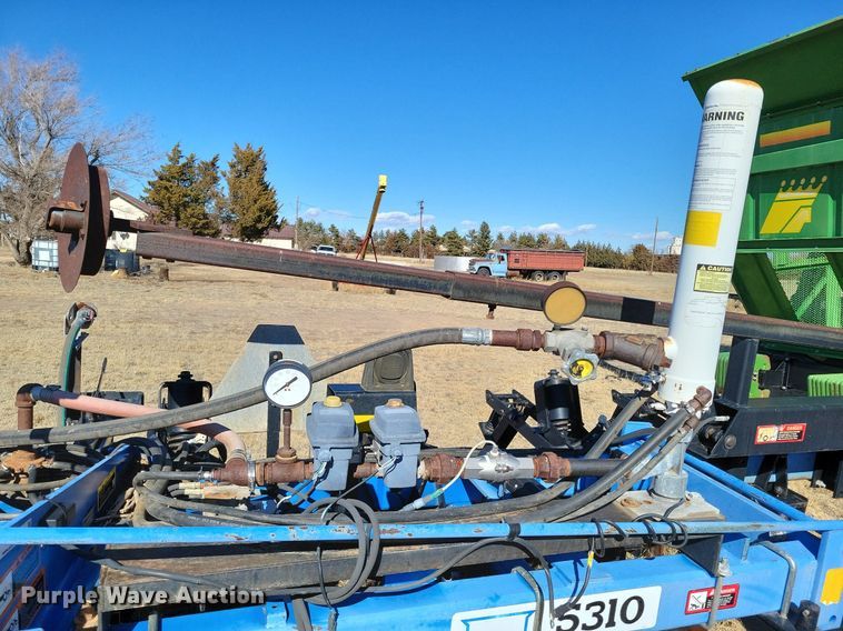 image for item LG9466 DMI 5310  strip-till