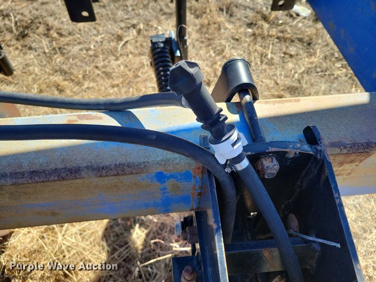 image for item LG9466 DMI 5310  strip-till