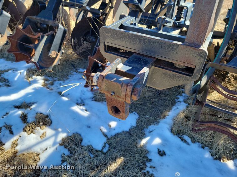 image for item LG9466 DMI 5310  strip-till