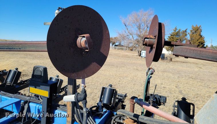 image for item LG9466 DMI 5310  strip-till