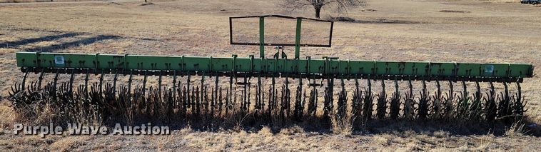 image for item LG9471 John Deere 400  rototiller