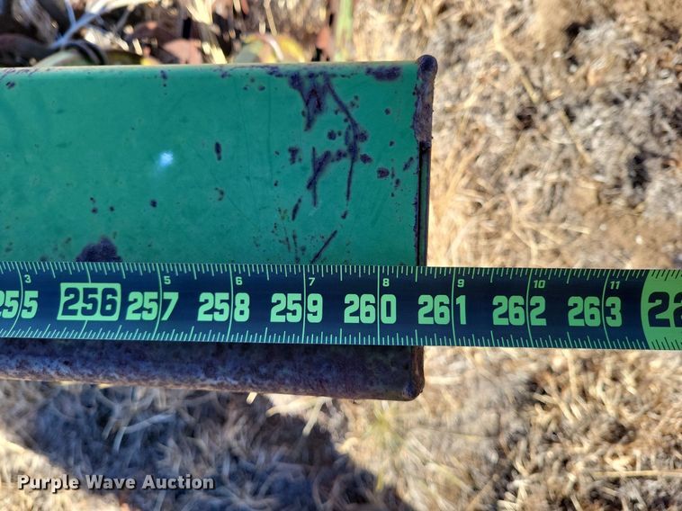 image for item LG9471 John Deere 400  rototiller