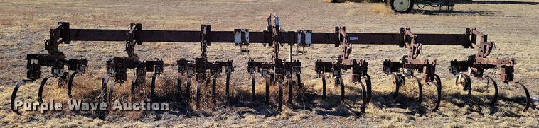 image for item LG9472 Royal  field cultivator