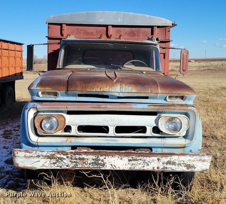 image for item LG9478 1963 Chevrolet  grain truck
