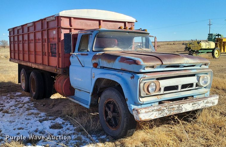 image for item LG9478 1963 Chevrolet  grain truck