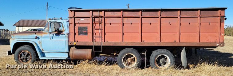 image for item LG9478 1963 Chevrolet  grain truck