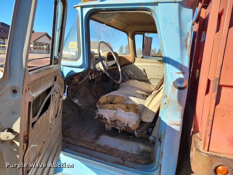 image for item LG9478 1963 Chevrolet  grain truck
