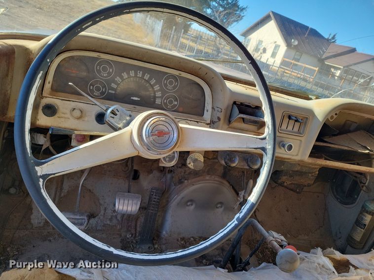 image for item LG9478 1963 Chevrolet  grain truck