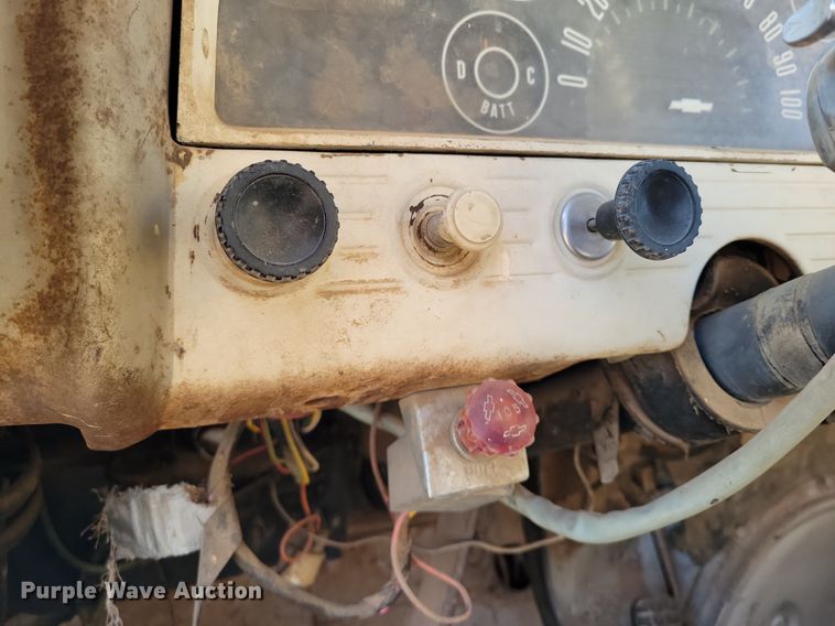 image for item LG9478 1963 Chevrolet  grain truck