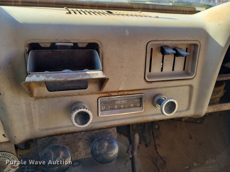 image for item LG9478 1963 Chevrolet  grain truck