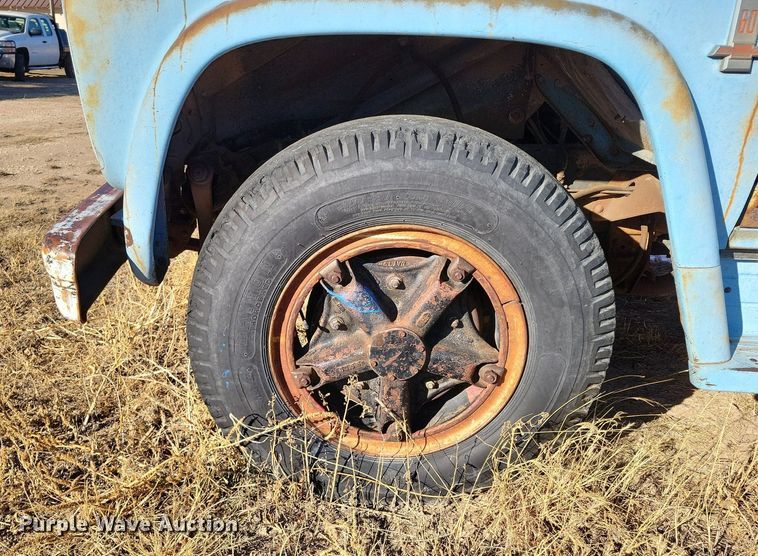 image for item LG9478 1963 Chevrolet  grain truck