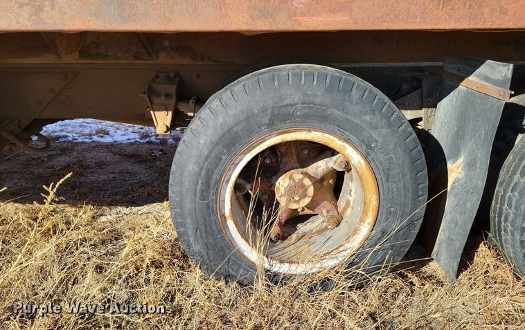 image for item LG9478 1963 Chevrolet  grain truck