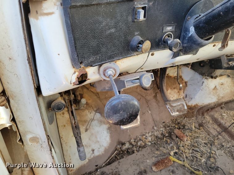 image for item LG9479 1973 Chevrolet C60  grain truck