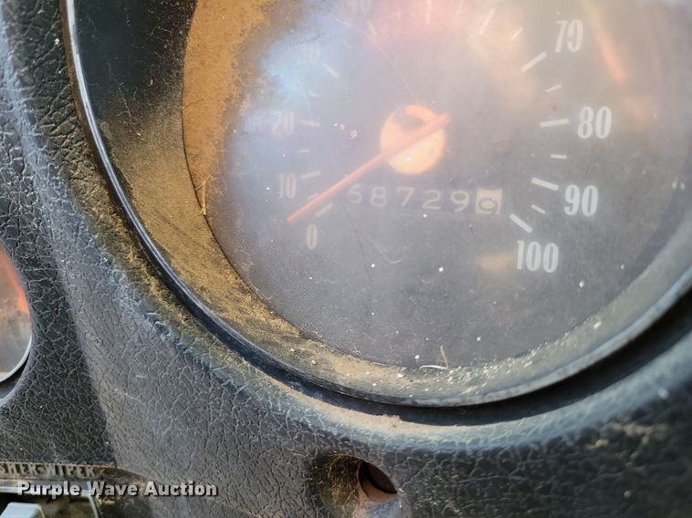image for item LG9479 1973 Chevrolet C60  grain truck