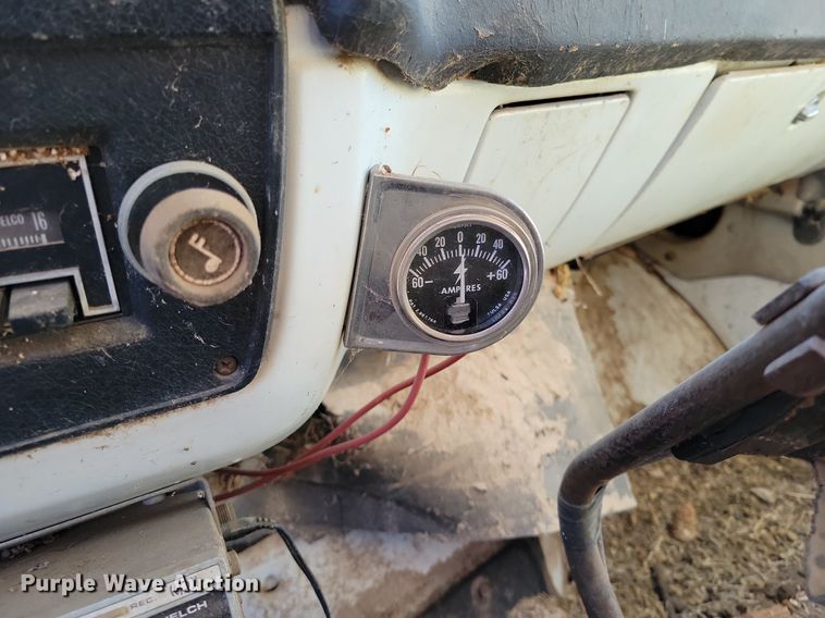 image for item LG9479 1973 Chevrolet C60  grain truck