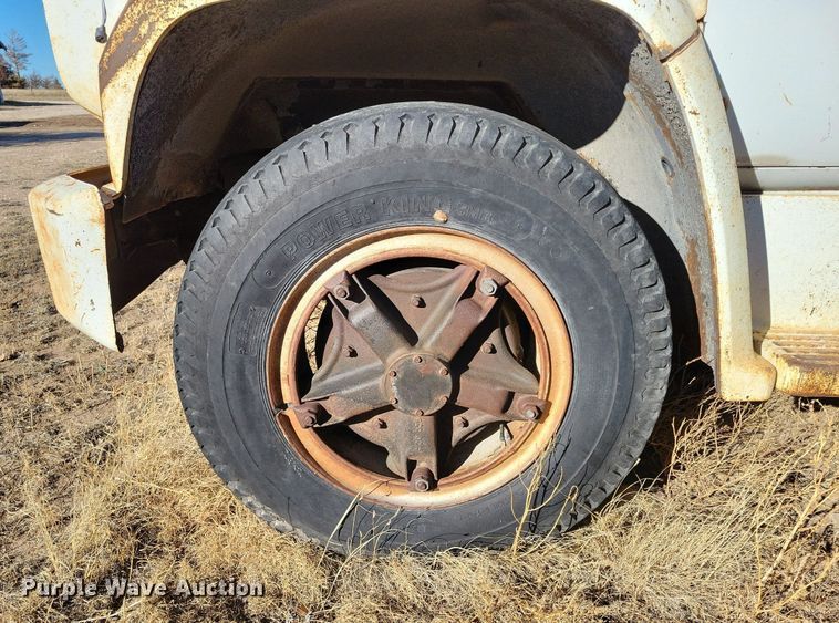 image for item LG9479 1973 Chevrolet C60  grain truck