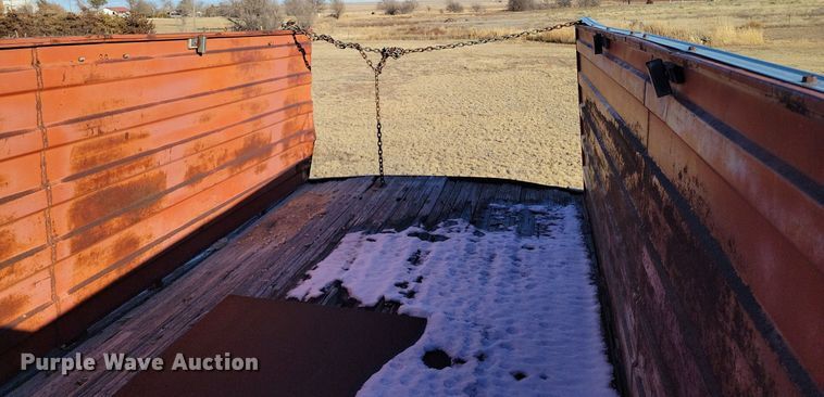 image for item LG9480 1974 Chevrolet C60  grain truck