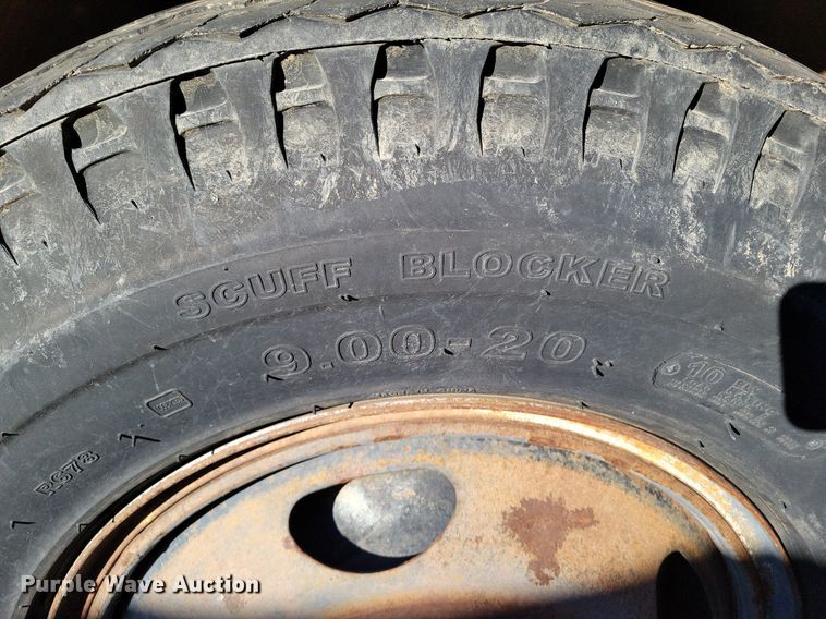 image for item LG9480 1974 Chevrolet C60  grain truck