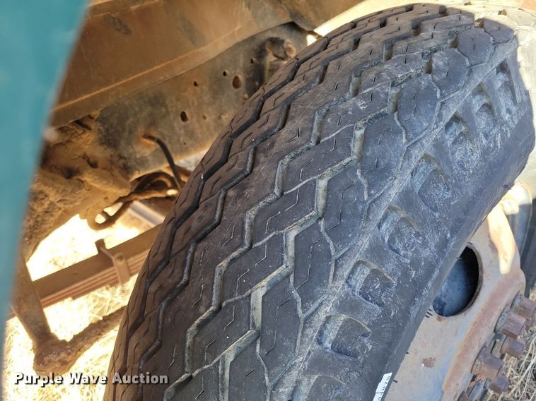 image for item LG9480 1974 Chevrolet C60  grain truck