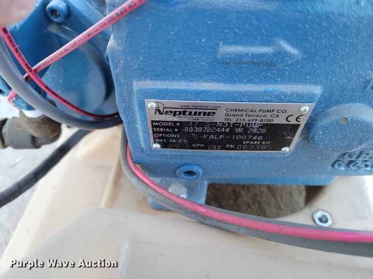 image for item LG9481 Pumps