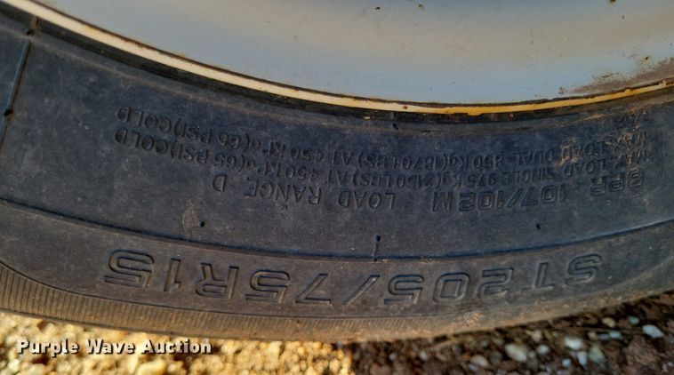 image for item LG9482 2009 MacDon D60-S  flex draper head