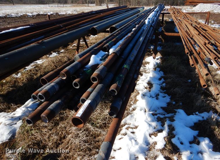 image for item LI9039 Approximately 30 drill pipe