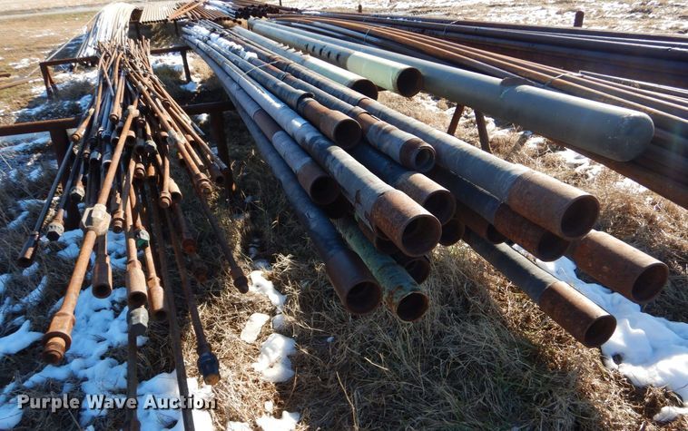 image for item LI9039 Approximately 30 drill pipe