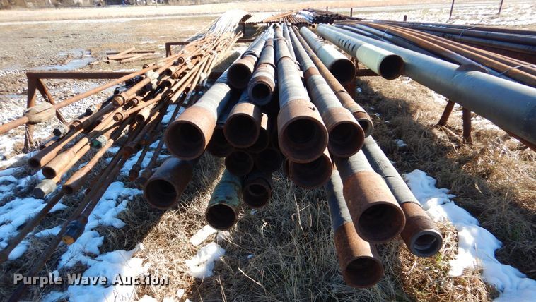image for item LI9039 Approximately 30 drill pipe