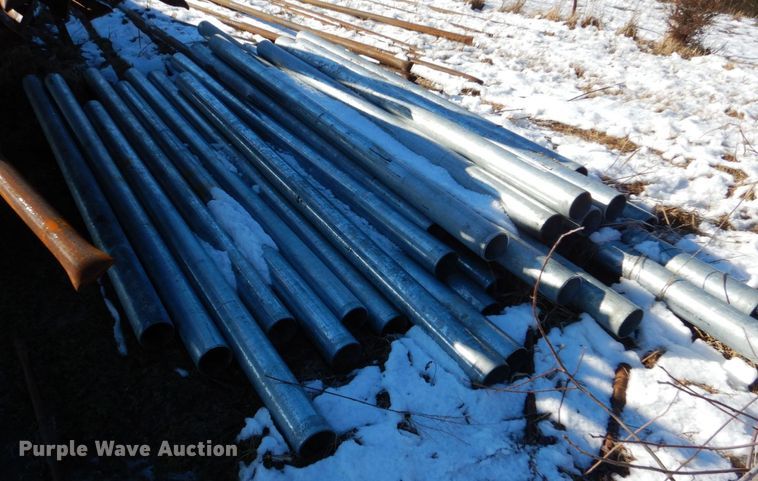 image for item LI9043 Approximately 25 galvanized pipe