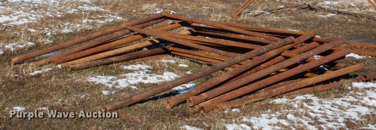 image for item LI9044 (9) 8' fencing H braces