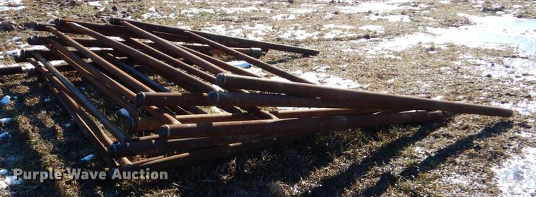 image for item LI9044 (9) 8' fencing H braces