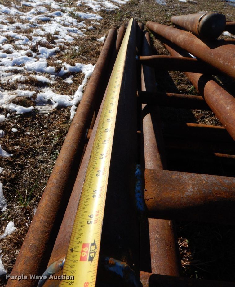 image for item LI9044 (9) 8' fencing H braces