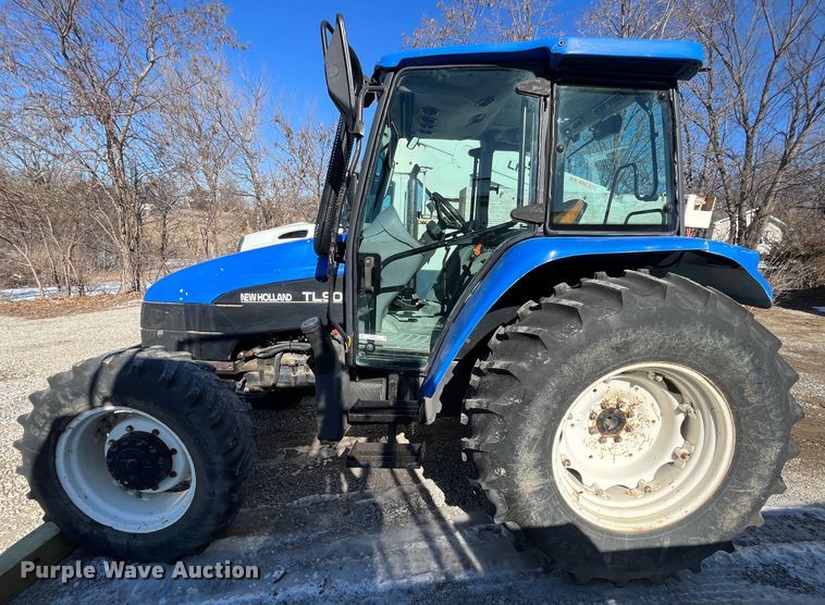 image for item LP9810 2003 New Holland TL90  MFWD tractor