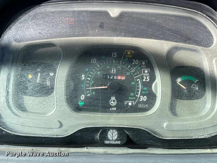 image for item LP9810 2003 New Holland TL90  MFWD tractor